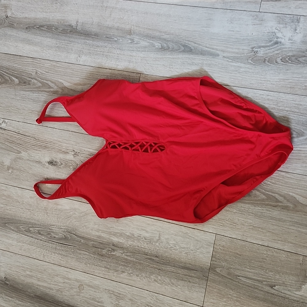 SALE💥Ellen Tracy One Piece Swimsuit